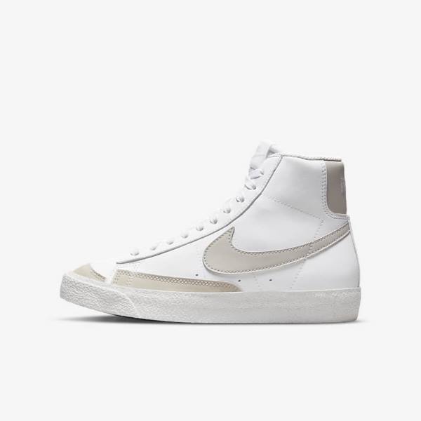 Nike Blazer Stredne 77 SE Older Basketbalove Tenisky Detske Biele Svetlo Béžové | NK657IEW