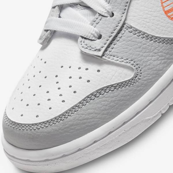 Nike Dunk Low SE Older Tenisky Detske Biele Platina Oranžové | NK032JSL