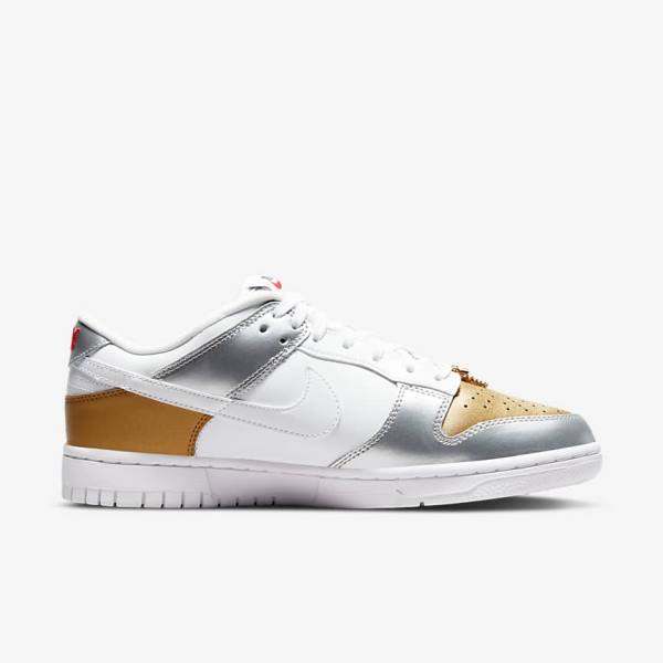 Nike Dunk Low SE Tenisky Damske Zlate Strieborne Červené Biele | NK648WXA