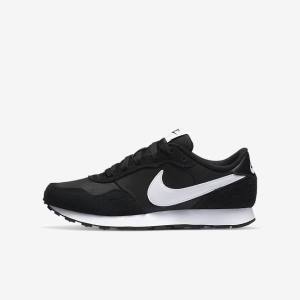 Nike MD Valiant Older Tenisky Detske Čierne Biele | NK172SEI